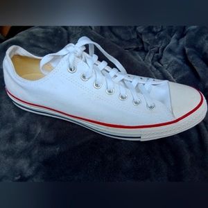 Chuck Taylor - CONVERSE  ALLSTARS